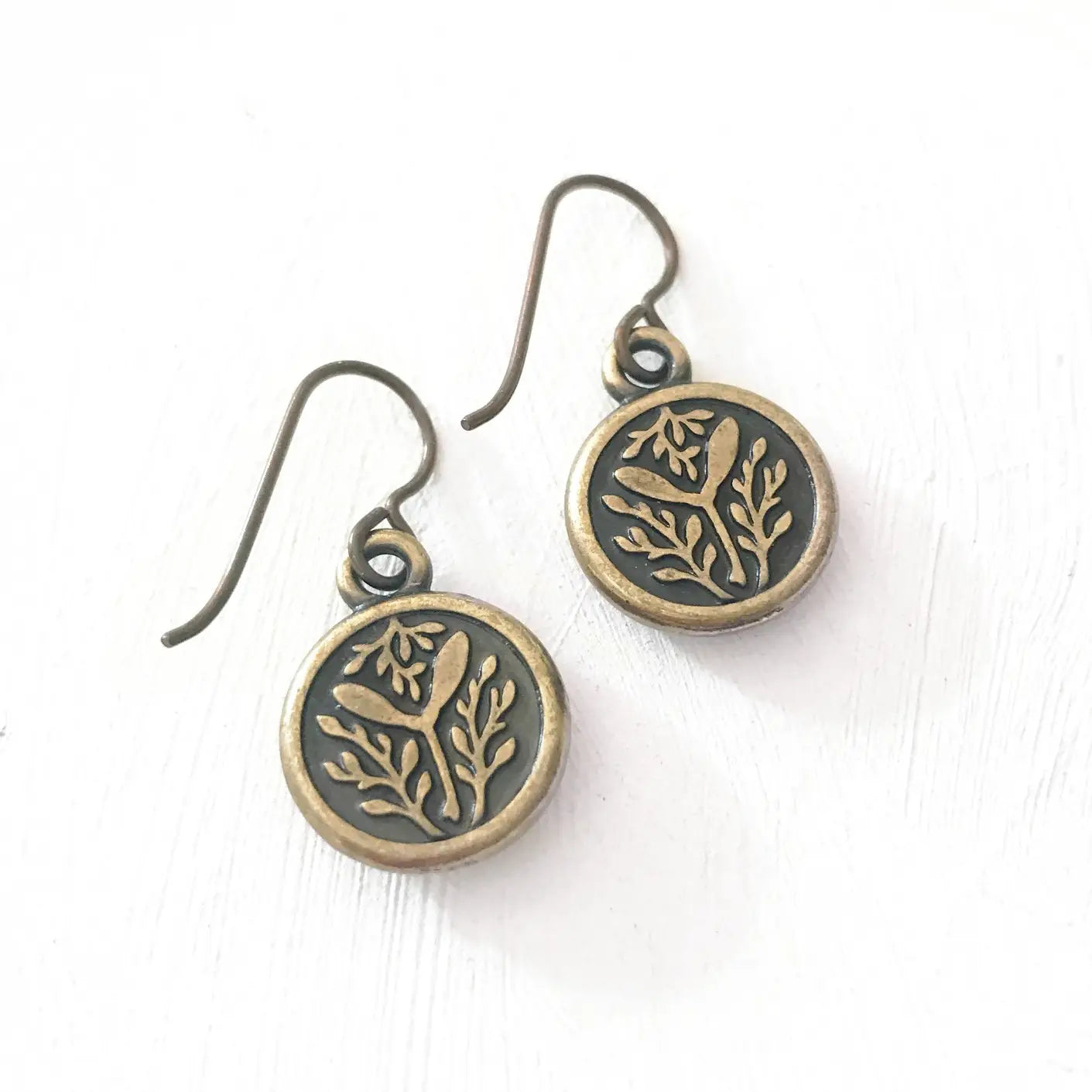 Pansy Earrings - Bronze Short Wire