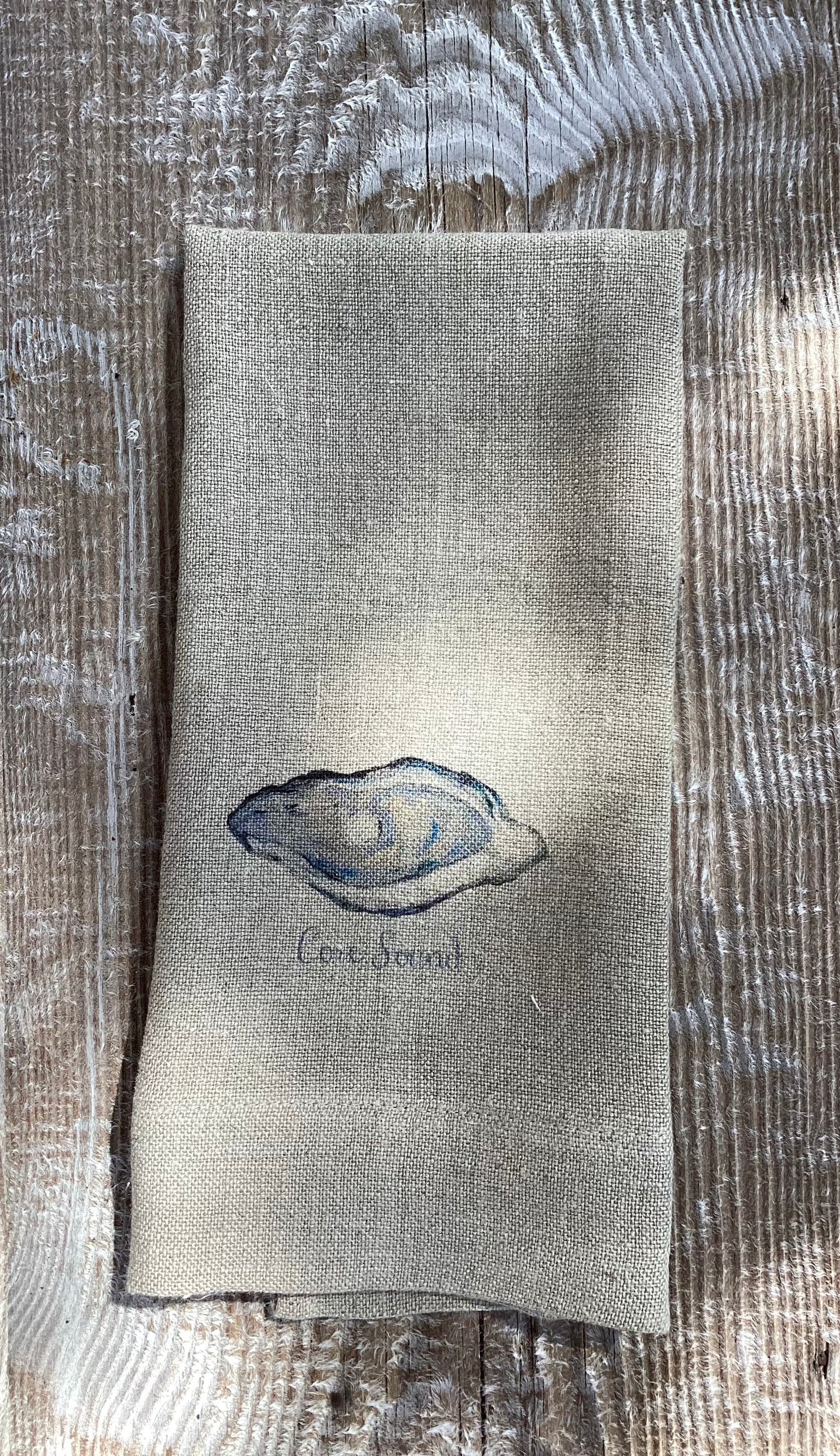 Oyster with "Core Sound" Natural Guest Towel