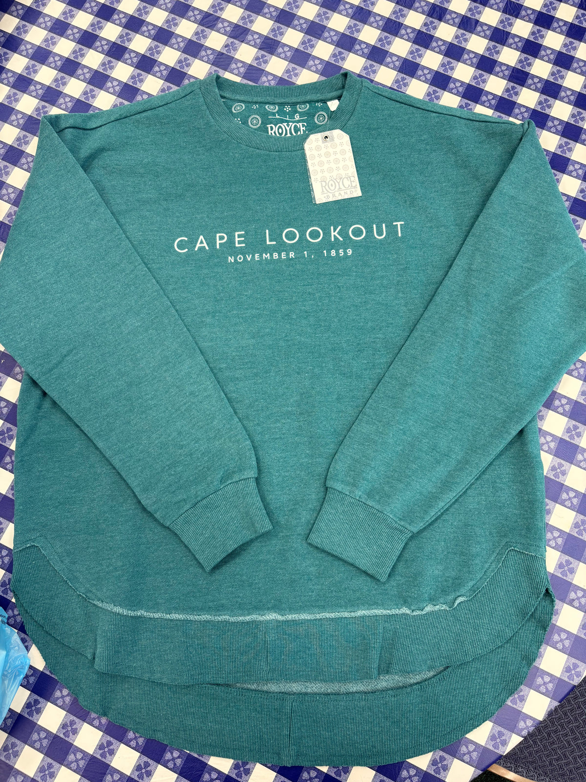 Cape Lookout L/S crew-rounded bottom-Emerald