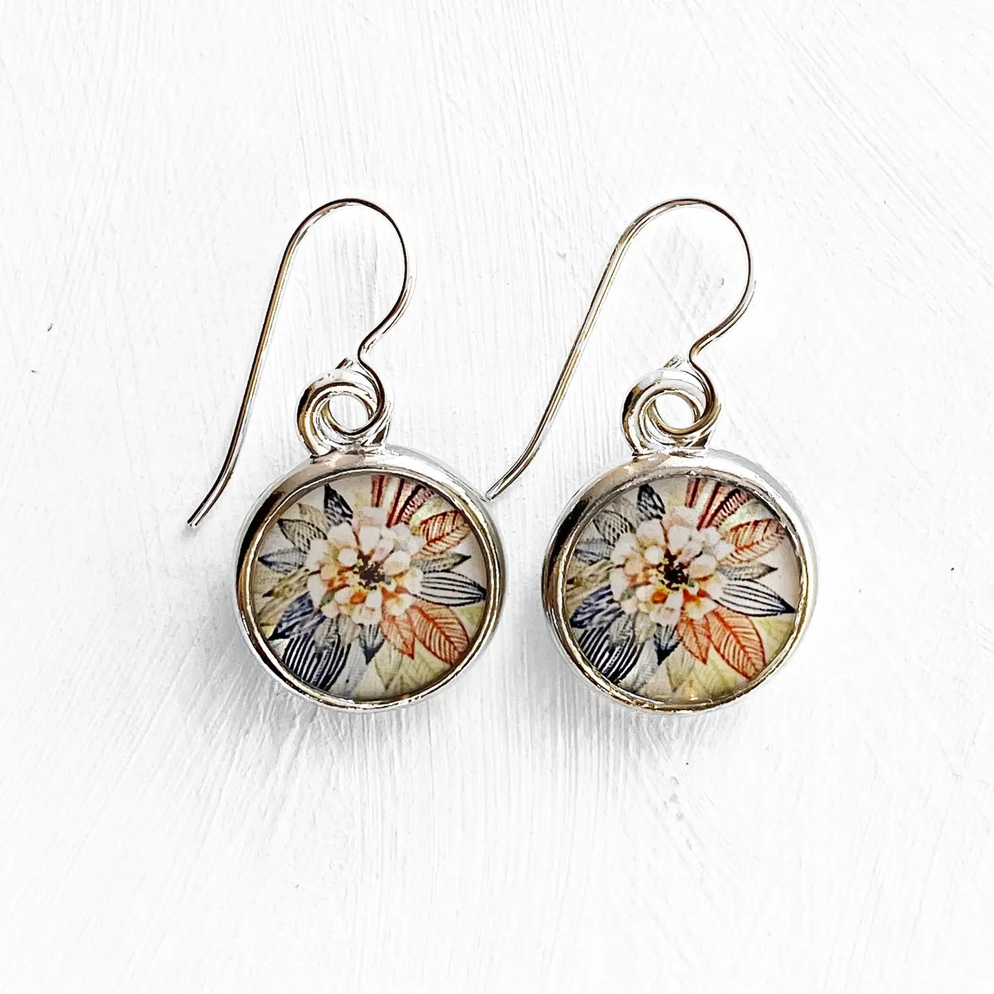 Zinnia Earring - Silver Short Wire