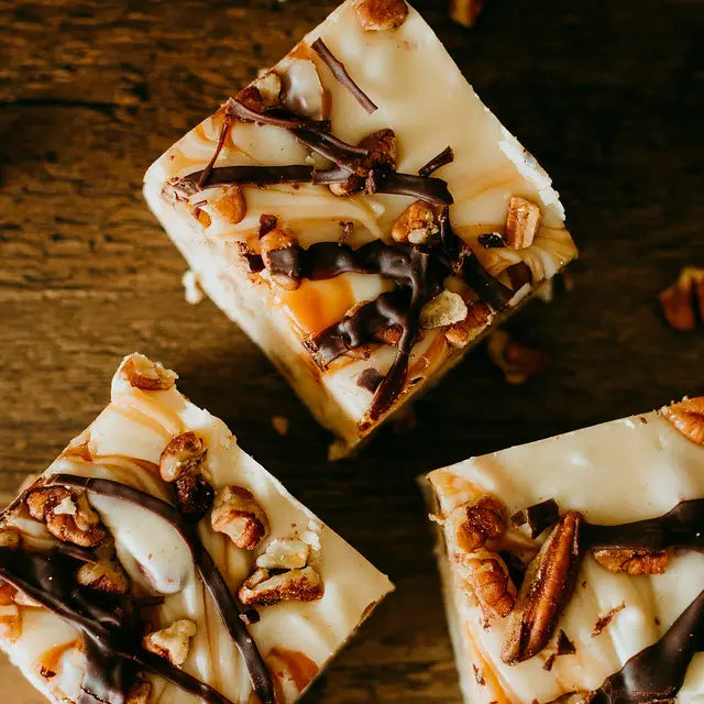 Turtle Cheesecake Fudge 8 oz
