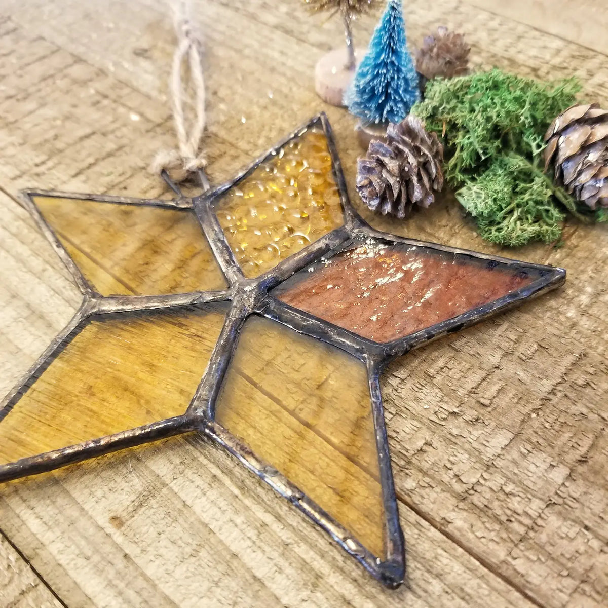 Stained Glass 5-Star Ornament Red/Orange