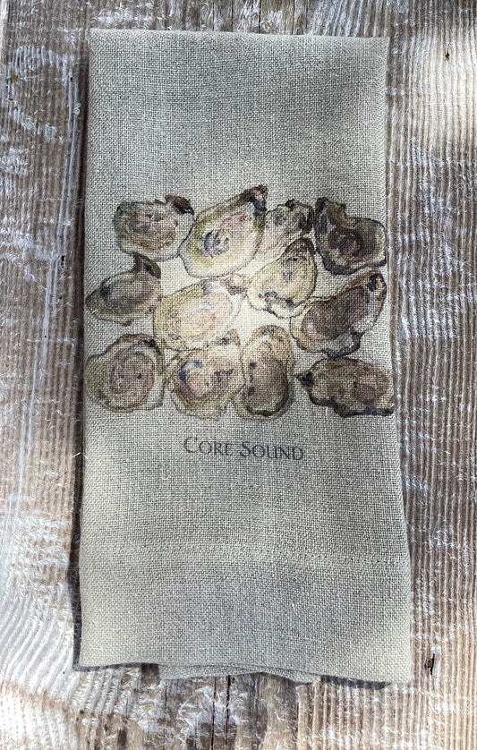 A Dozen Oysters with "Core Sound" Natural Guest Towel