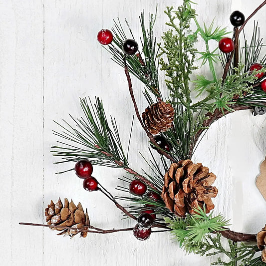 3.5" Icy Holiday Ring w/Pinecone & berry