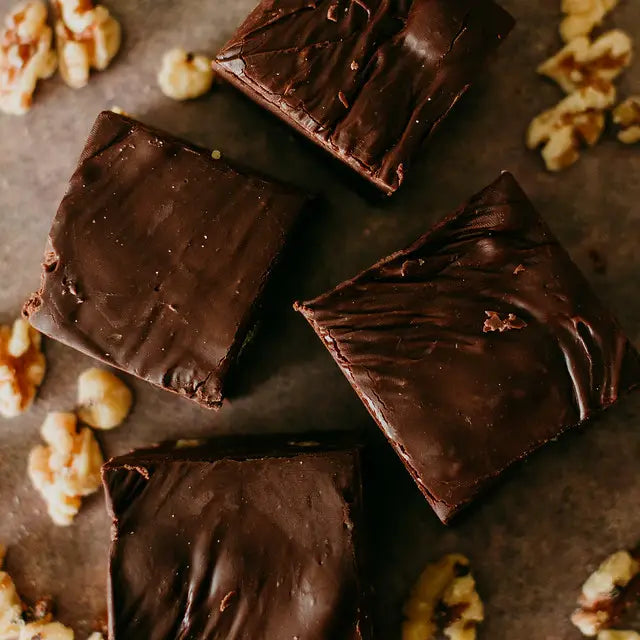 Chocolate Walnut Fudge 8 oz