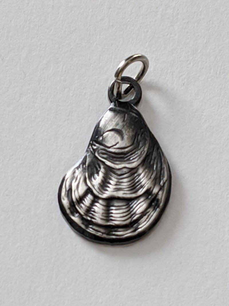 Oyster Charm